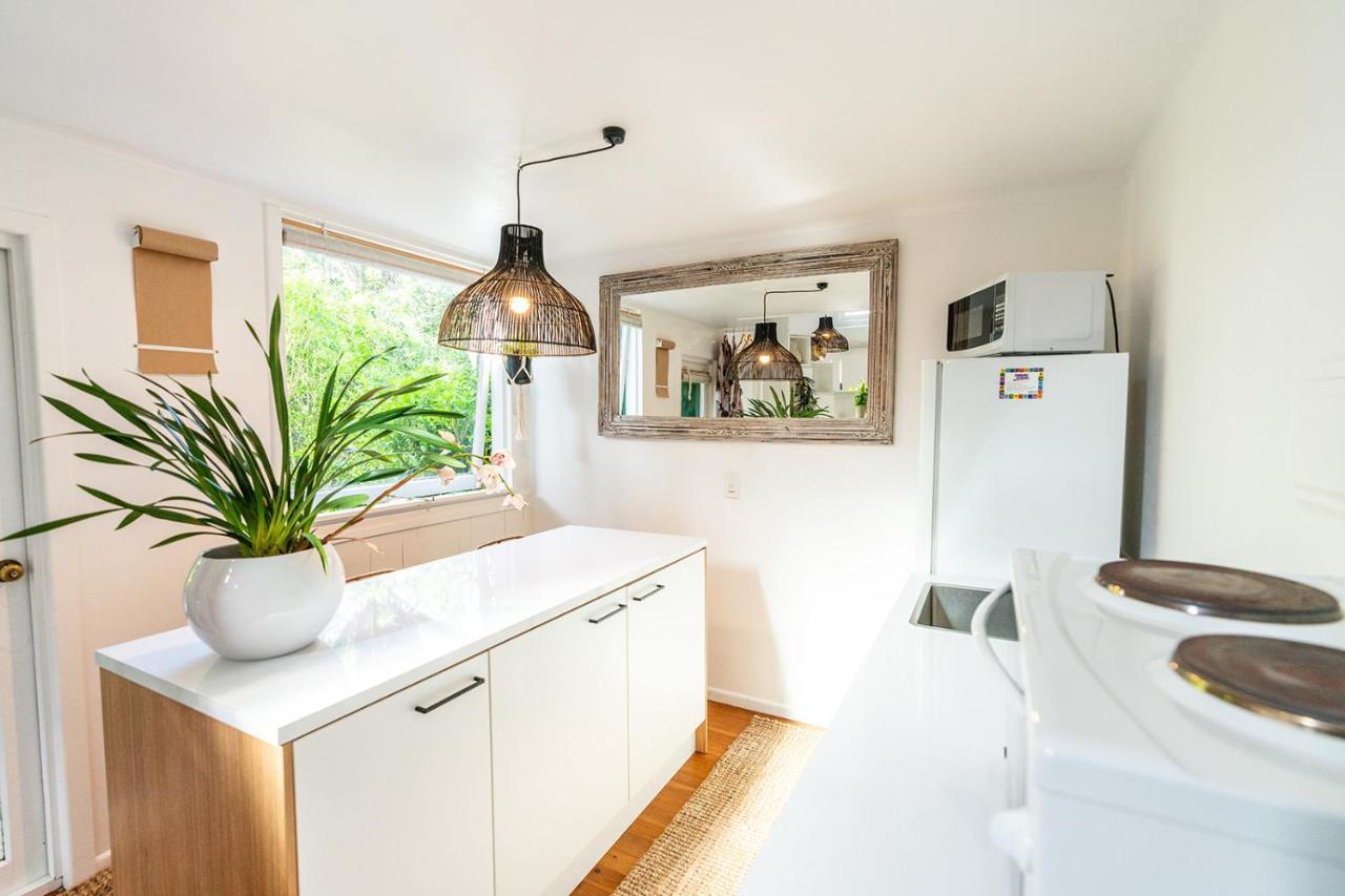 Boho Hill Waiheke Island Villa Palm Beach Exterior photo